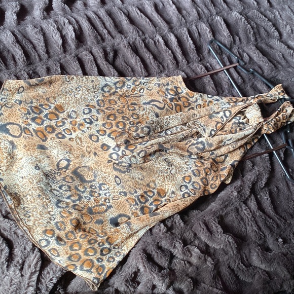 Bcx medium leopard print halter top - Picture 2 of 4